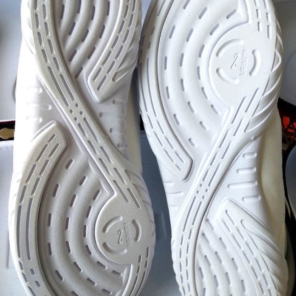Size (11) Nfinity cheer shoes The Official Shoe of cheer (Evolution) - Picture 5 of 8
